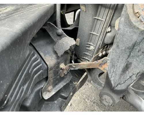 INTERNATIONAL LT625 Bumper Bracket, Front