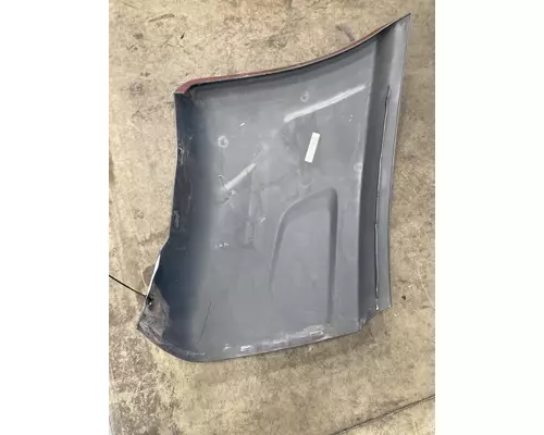 INTERNATIONAL LT625 Bumper End Cap