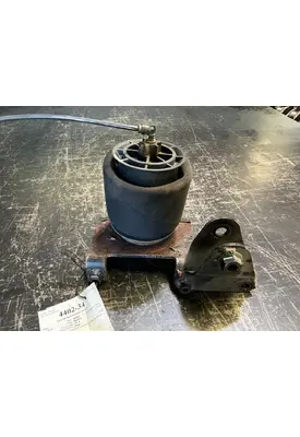 INTERNATIONAL LT625 Cab Air Suspension & Parts