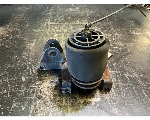 INTERNATIONAL LT625 Cab Air Suspension & Parts