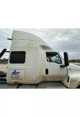 INTERNATIONAL LT625 Cab Assembly