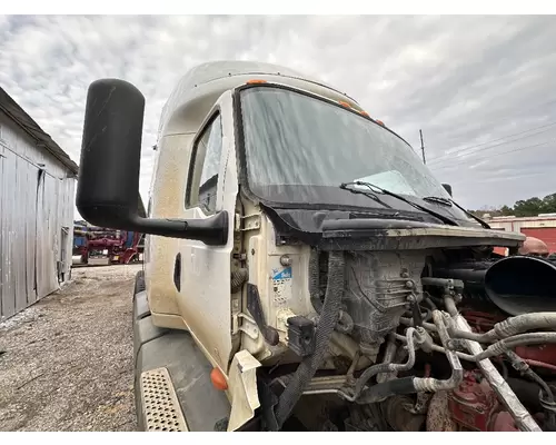 INTERNATIONAL LT625 Cab Assembly