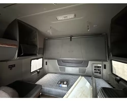 INTERNATIONAL LT625 Cab Assembly