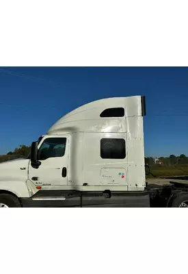 INTERNATIONAL LT625 Cab Assembly