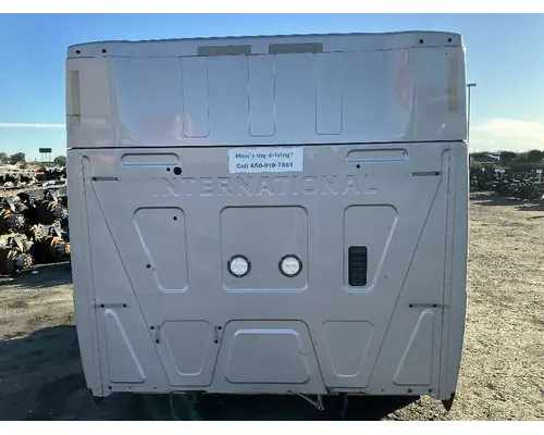 INTERNATIONAL LT625 Cab Assembly