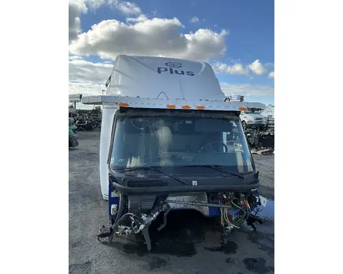 INTERNATIONAL LT625 Cab Assembly