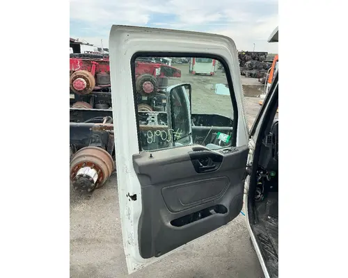 INTERNATIONAL LT625 Cab Assembly