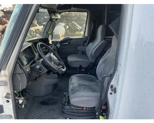 INTERNATIONAL LT625 Cab Assembly
