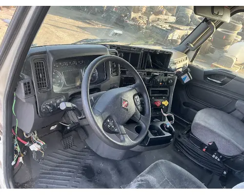 INTERNATIONAL LT625 Cab Assembly