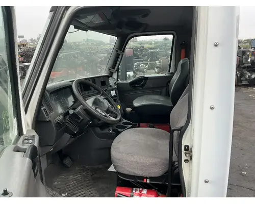 INTERNATIONAL LT625 Cab Assembly