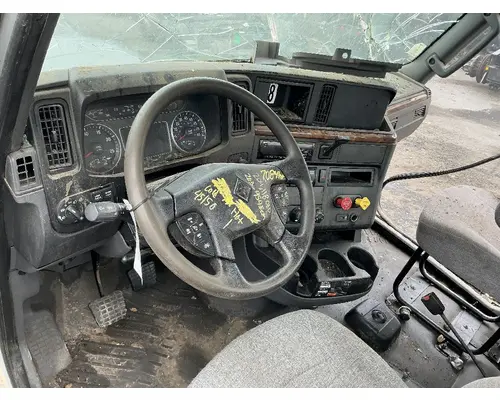 INTERNATIONAL LT625 Cab Assembly