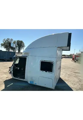 INTERNATIONAL LT625 Cab Assembly