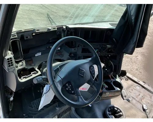 INTERNATIONAL LT625 Cab Assembly