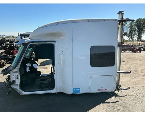 INTERNATIONAL LT625 Cab Assembly