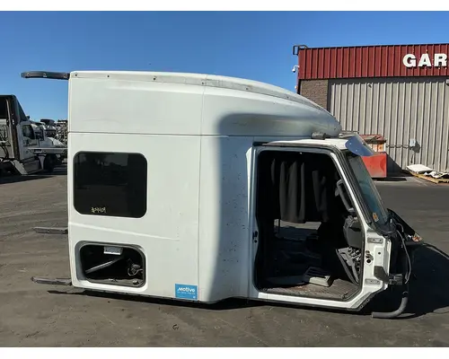 INTERNATIONAL LT625 Cab Assembly