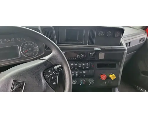 INTERNATIONAL LT625 Cab Assembly