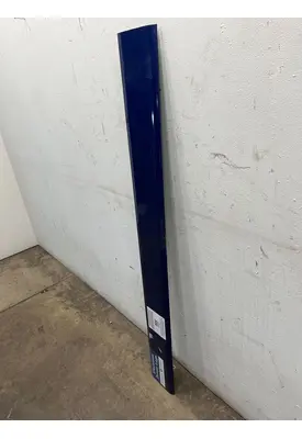 INTERNATIONAL LT625 Cab