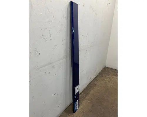 INTERNATIONAL LT625 Cab