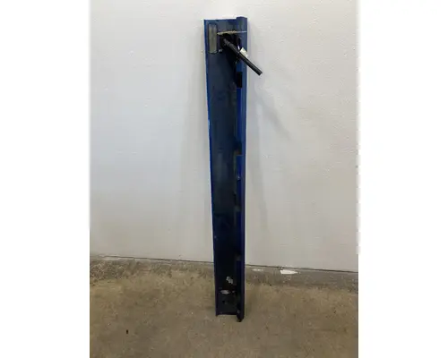 INTERNATIONAL LT625 Cab