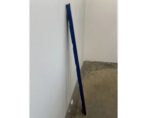 INTERNATIONAL LT625 Cab