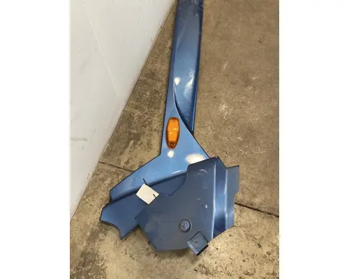 INTERNATIONAL LT625 Cab