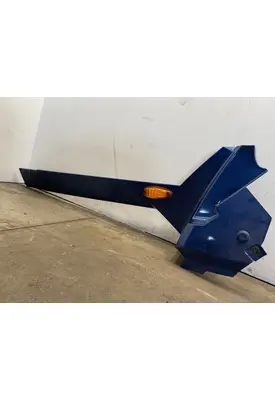 INTERNATIONAL LT625 Cab