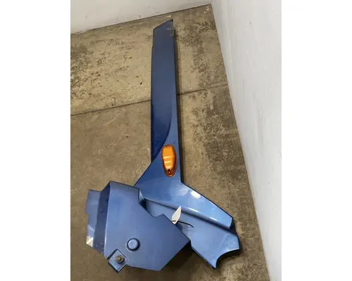 INTERNATIONAL LT625 Cab