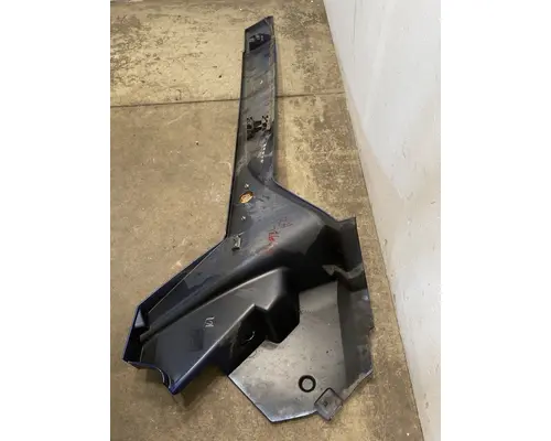 INTERNATIONAL LT625 Cab