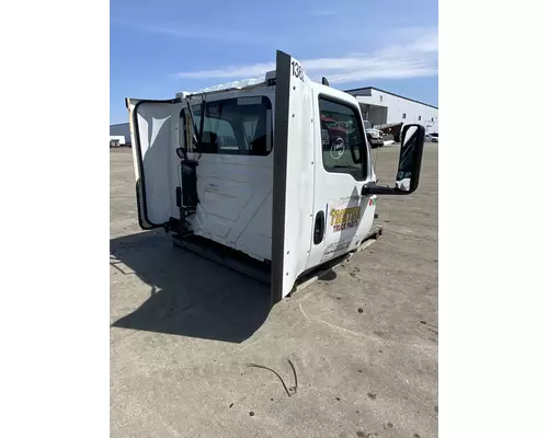 INTERNATIONAL LT625 Cab