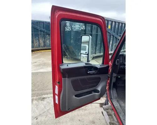 INTERNATIONAL LT625 Cab