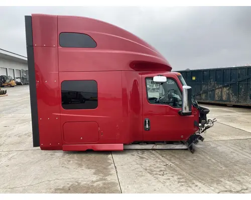 INTERNATIONAL LT625 Cab