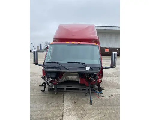 INTERNATIONAL LT625 Cab