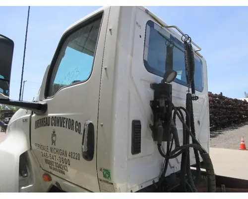 INTERNATIONAL LT625 Cab