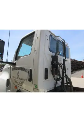 INTERNATIONAL LT625 Cab