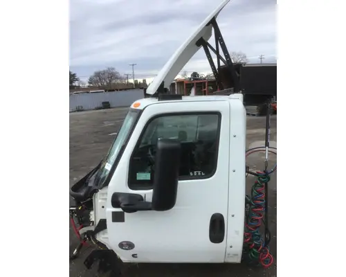 INTERNATIONAL LT625 Cab