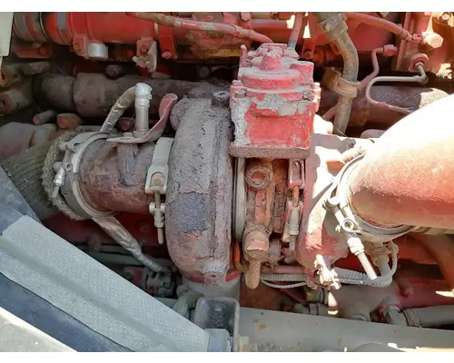 INTERNATIONAL LT625 Complete Vehicle