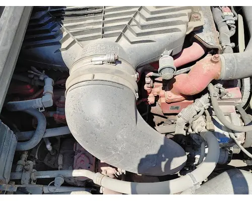 INTERNATIONAL LT625 Complete Vehicle