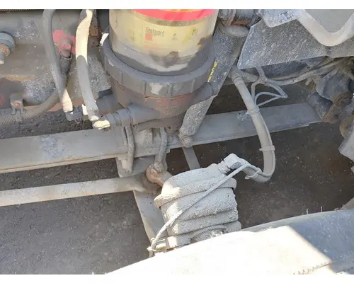 INTERNATIONAL LT625 Complete Vehicle