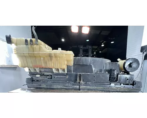 INTERNATIONAL LT625 Cooling Assy. (Rad., Cond., ATAAC)