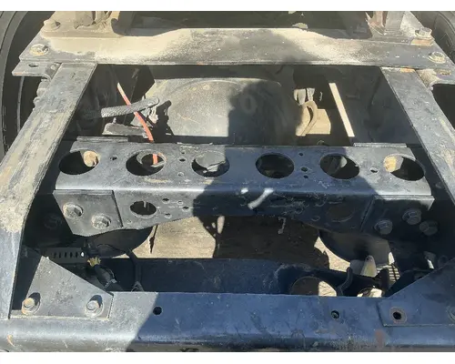 INTERNATIONAL LT625 Crossmember