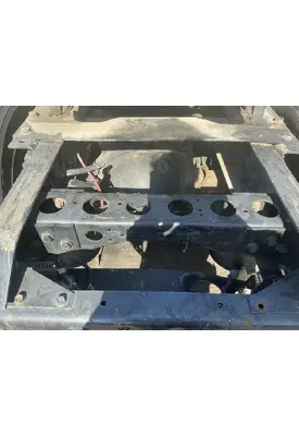 INTERNATIONAL LT625 Crossmember