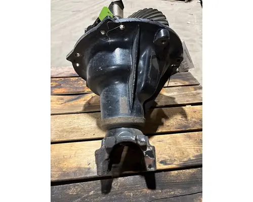 INTERNATIONAL LT625 Cutoff Assembly (Complete With Axles)