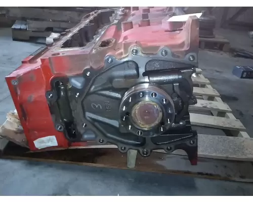 INTERNATIONAL LT625 Cylinder Block