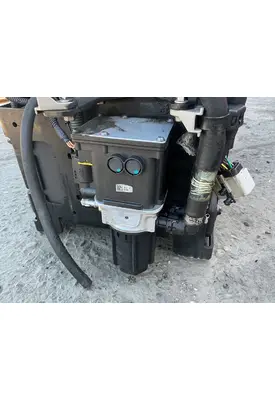 INTERNATIONAL LT625 DEF Pump