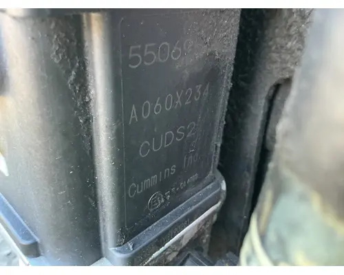 INTERNATIONAL LT625 DEF Pump