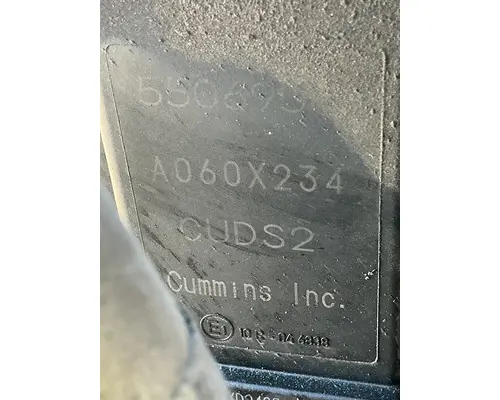 INTERNATIONAL LT625 DEF Pump