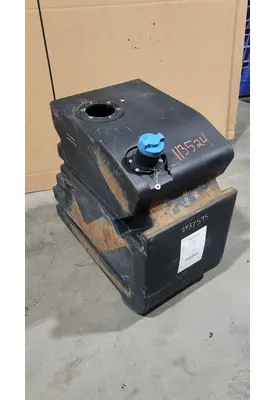 INTERNATIONAL LT625 DEF Tank