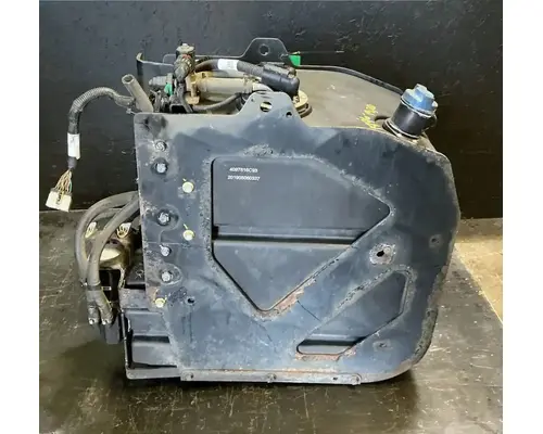 INTERNATIONAL LT625 DEF Tank