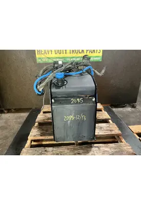 INTERNATIONAL LT625 DEF Tank