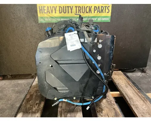 INTERNATIONAL LT625 DEF Tank